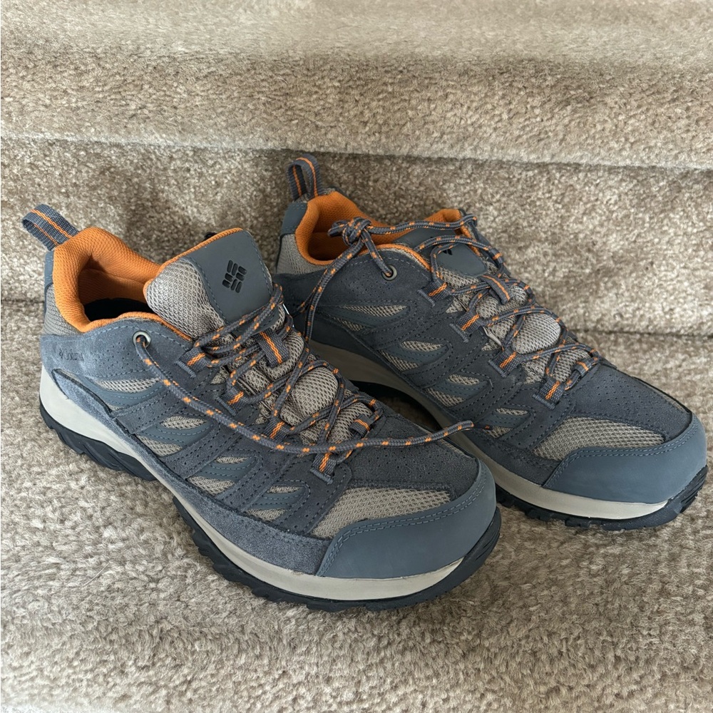 Columbia. Men’s. 9. NWT.